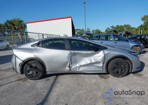 2025 Toyota Prius Le from USA, damaged, VIN JTDACAAU6S3056545